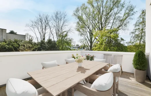 AI-Powered Personalization: Tailoring Real Estate Listings for Every Buyer